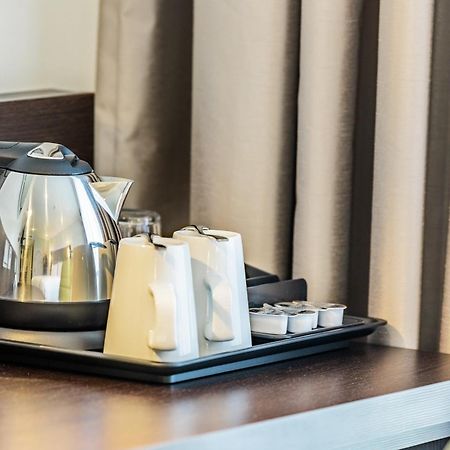 Premier Inn Hamburg City Klostertor 外观 照片