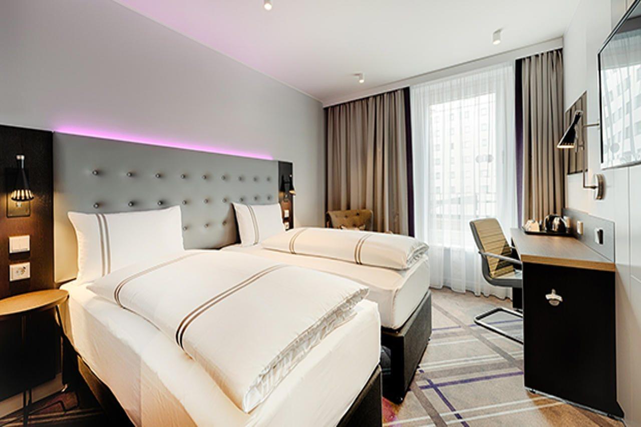 Premier Inn Hamburg City Klostertor 外观 照片