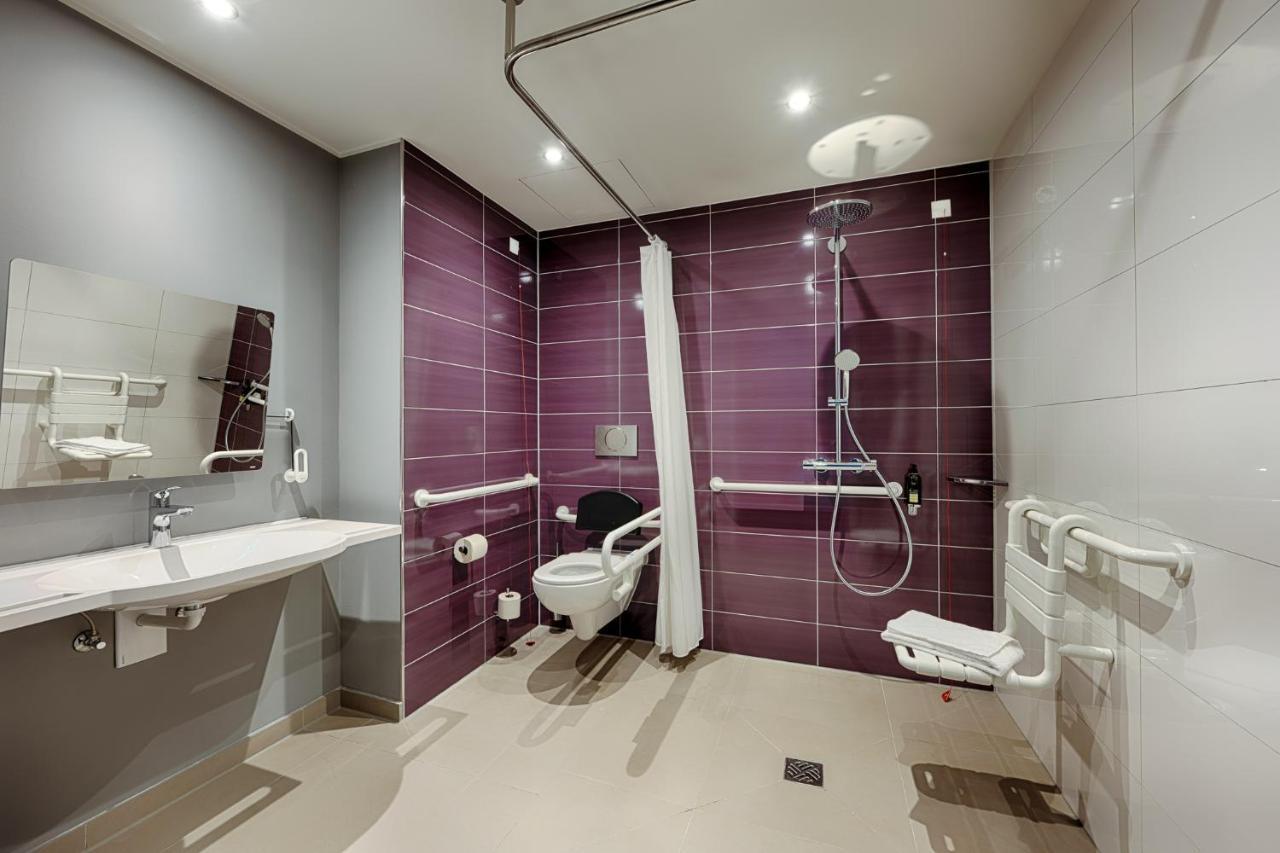 Premier Inn Hamburg City Klostertor 外观 照片