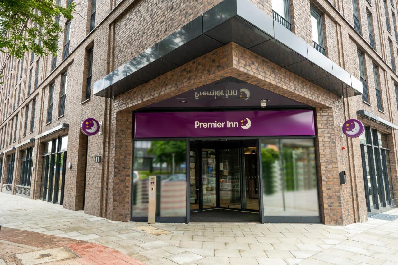 Premier Inn Hamburg City Klostertor 外观 照片