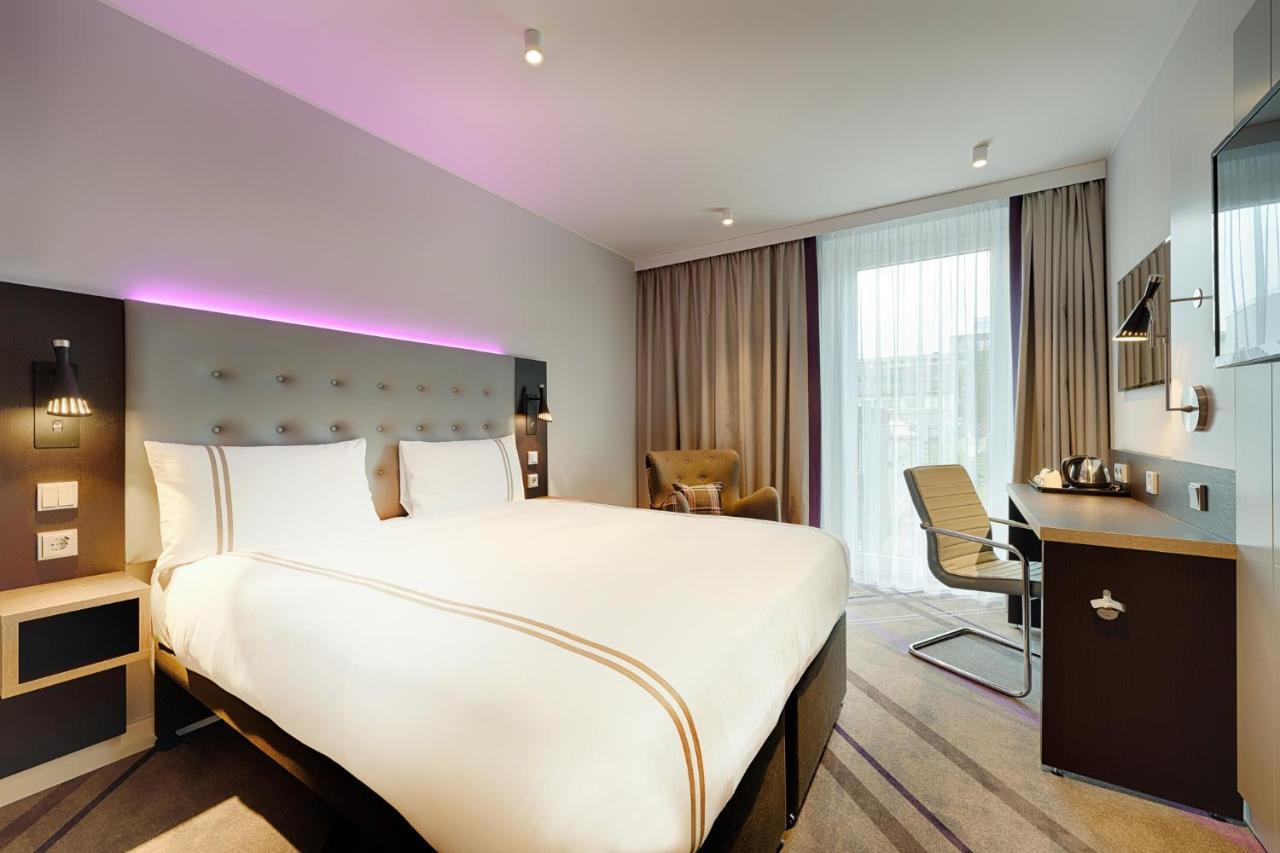 Premier Inn Hamburg City Klostertor 外观 照片